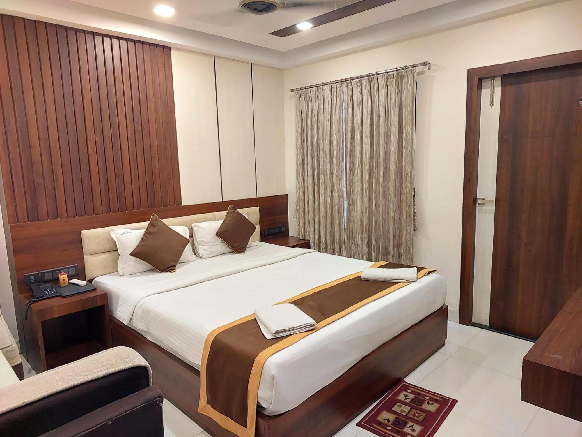 Hotel Ramida At Delhi Airport 4*