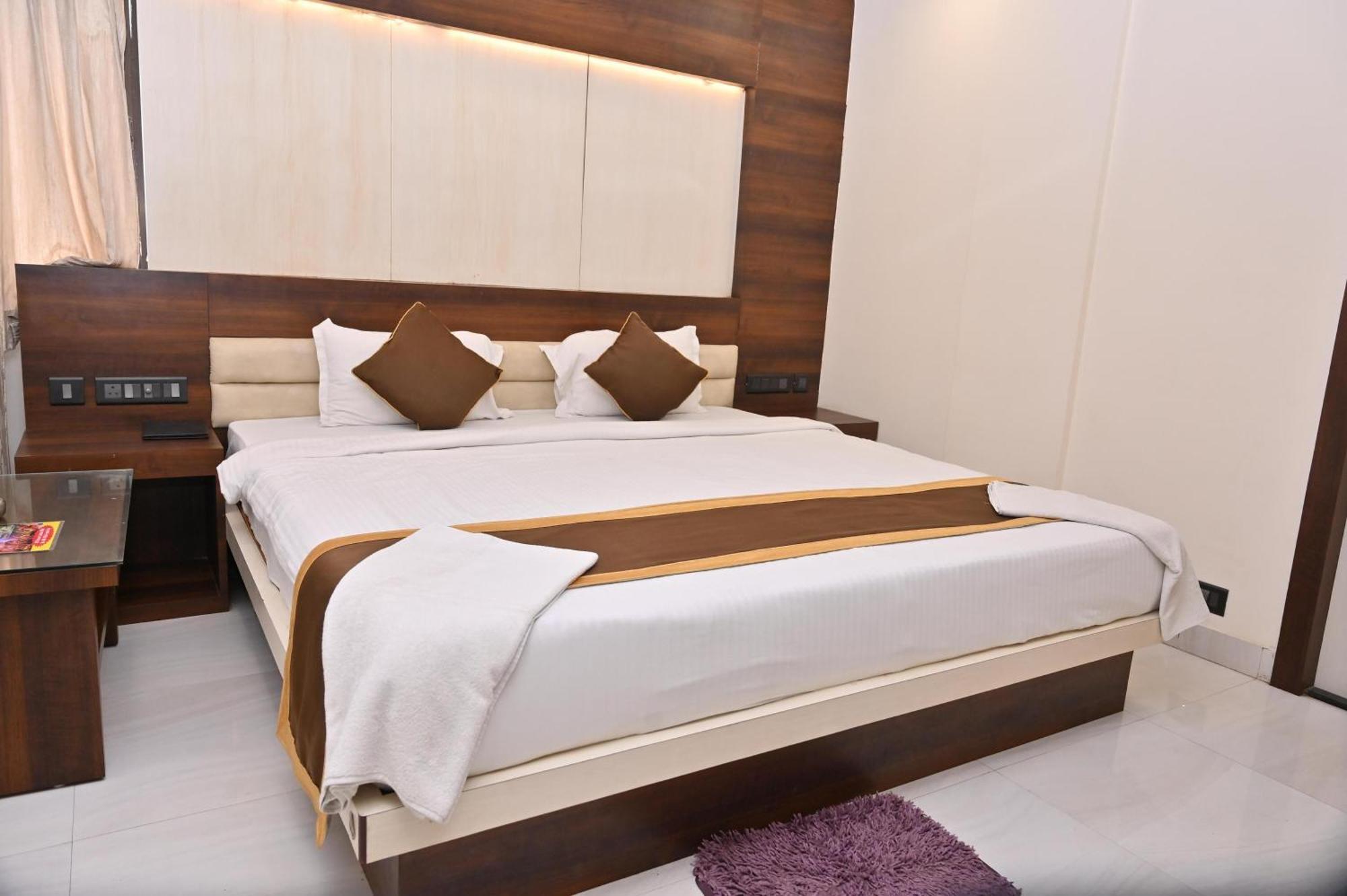 Hotel Ramida At Delhi Airport New Delhi