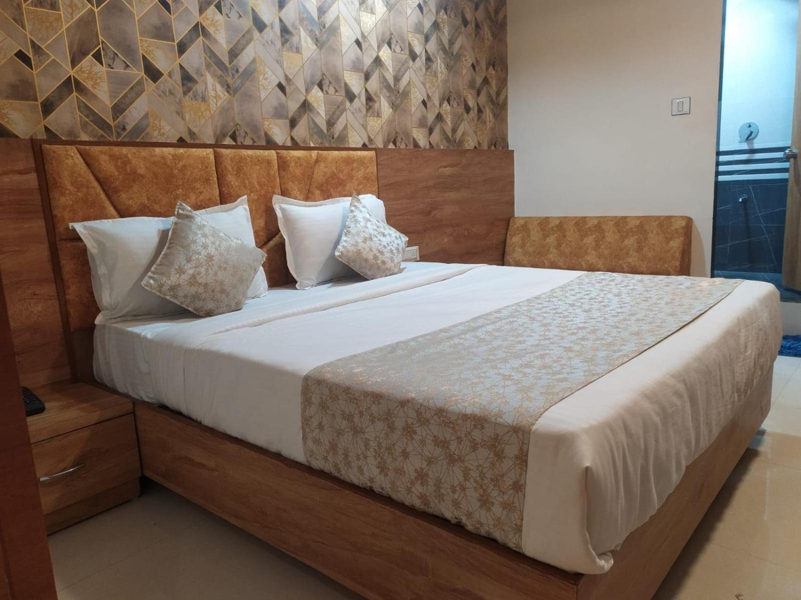 Ramida At Delhi Airport Hotel 4*